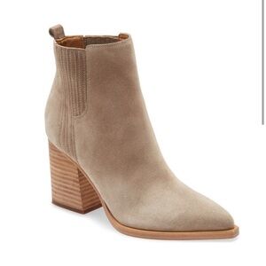 Marc Fisher LTD Oshay Pointed Toe Bootie, Cloude Suede 8.5 worn once
